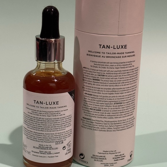 The Body Illuminating Self-Tan Drops - Picture 2 of 2